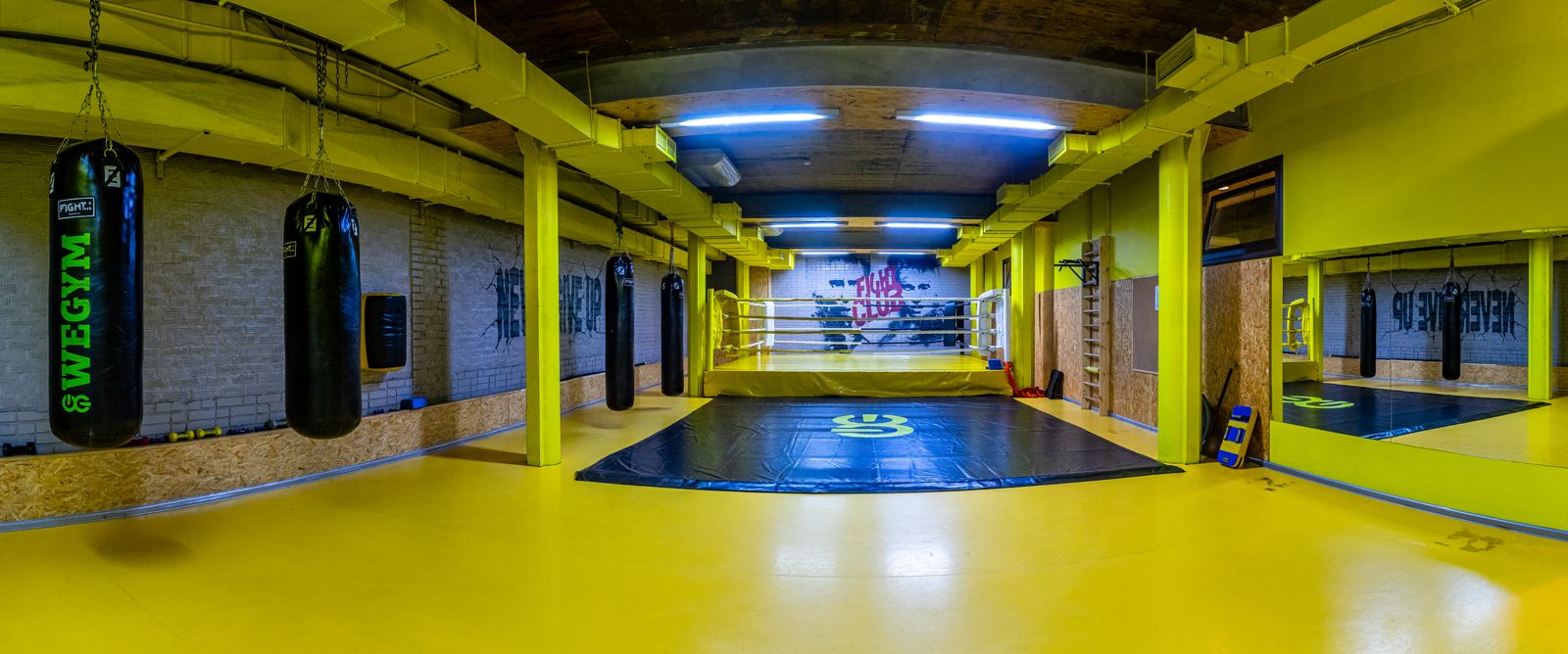 Зал бокса